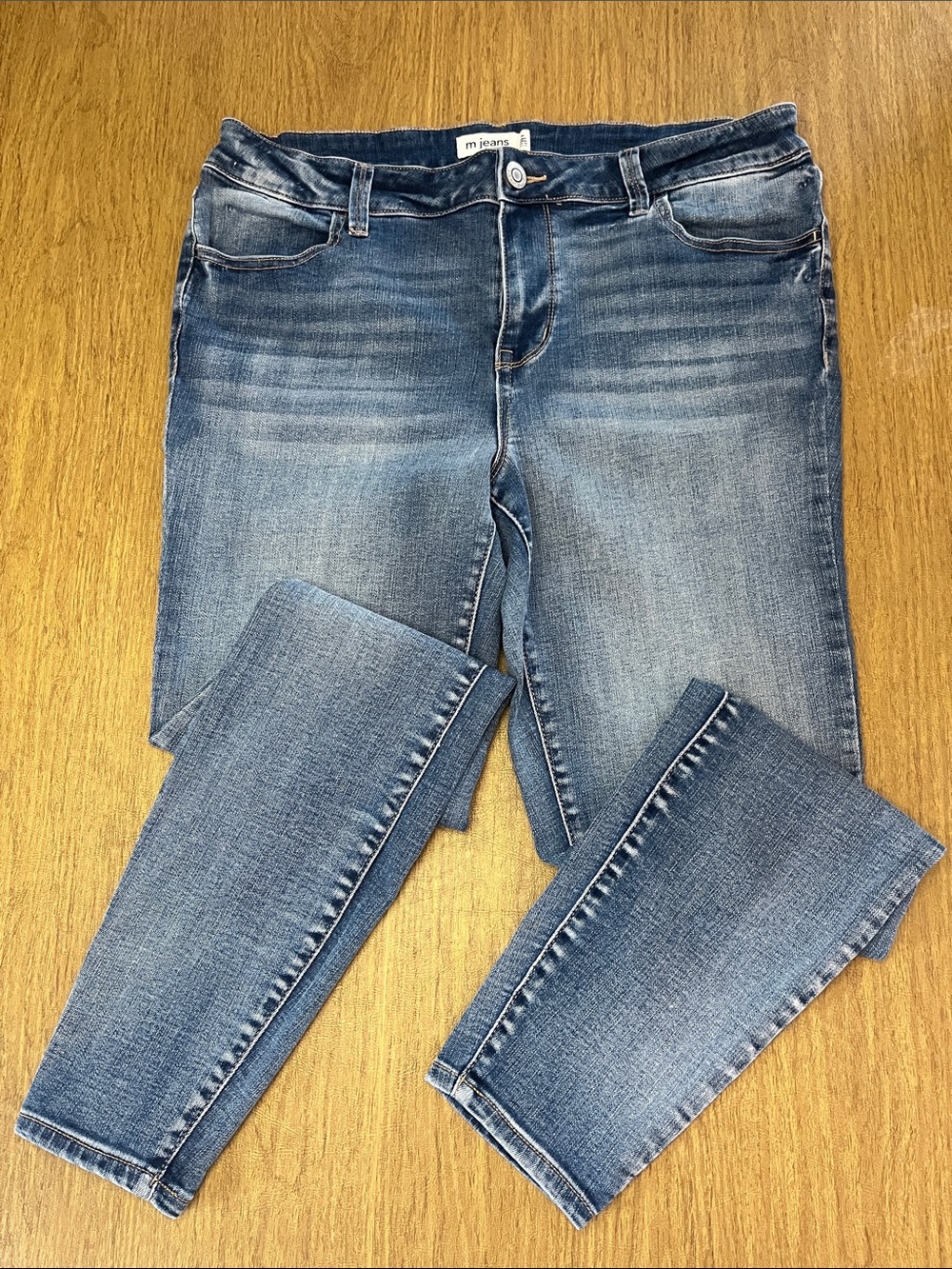 Maurice’s M Jeans Med-Wash Blue Stretch Super Skinny Jeans, Mid-Rise, Sz M